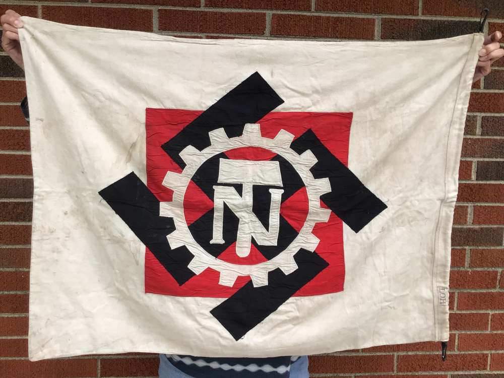 ORIGINAL WWII GERMAN TENO FLAG - MULTI CONSTRUCTION, MARKED LOH-img-0