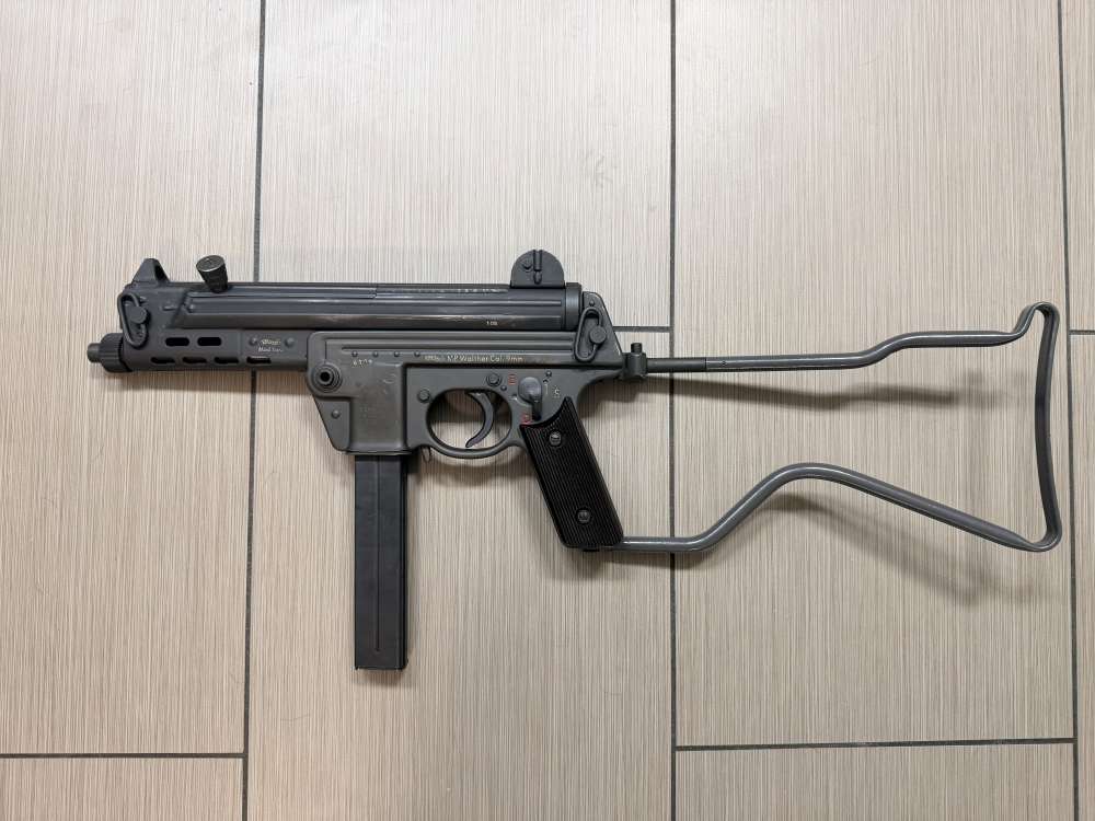 Walther MPK 9mm - Pre 86 Dealer Sample - Keeper -img-0