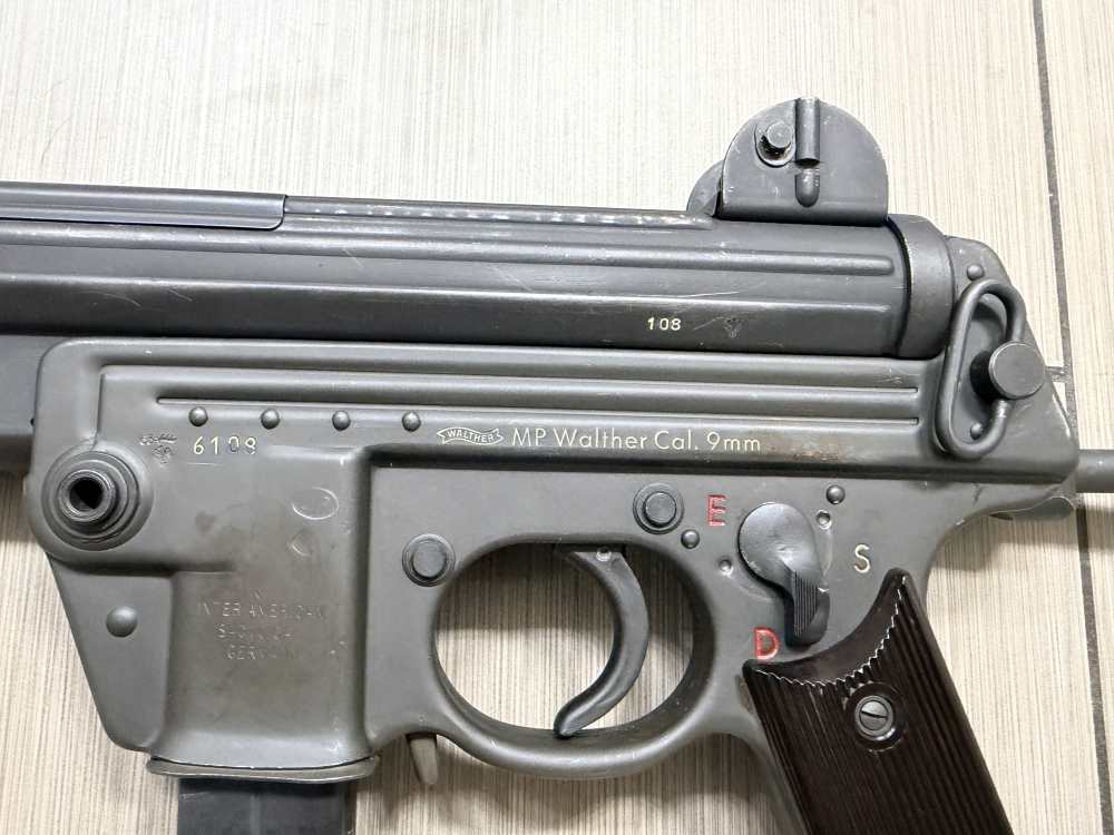 Walther MPK 9mm - Pre 86 Dealer Sample - Keeper -img-3