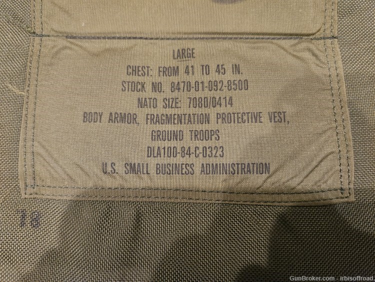 US Military Fragmentation vest, Like new. Large.-img-1