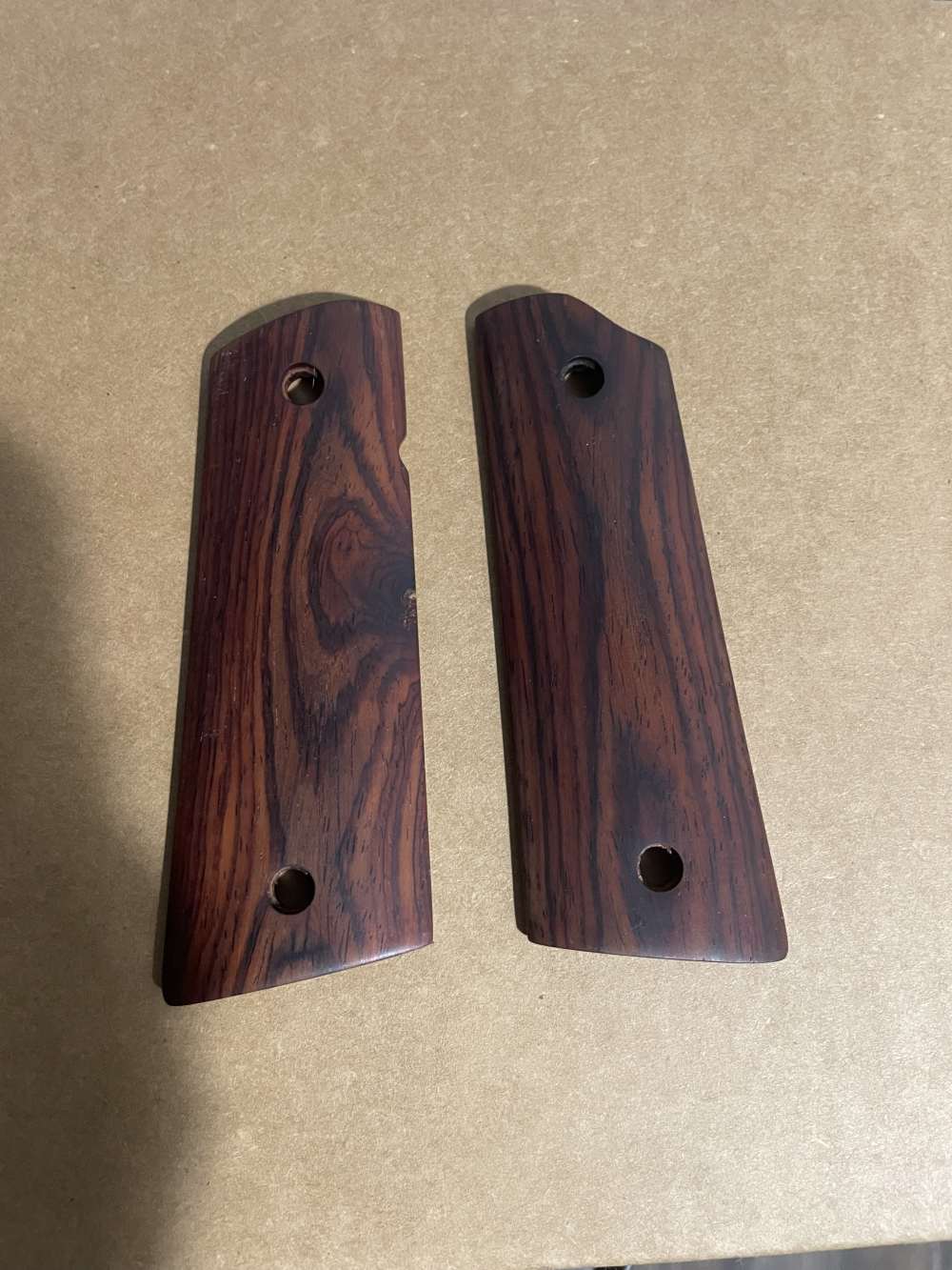 1911 handgun grips-img-0