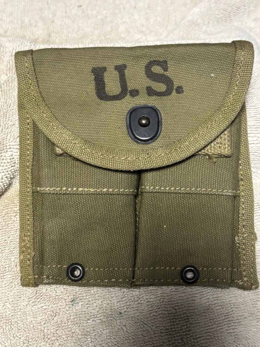 USGI M1 Carbine 15 round magazine pouch Pittsburgh Garter Co 1943-img-0