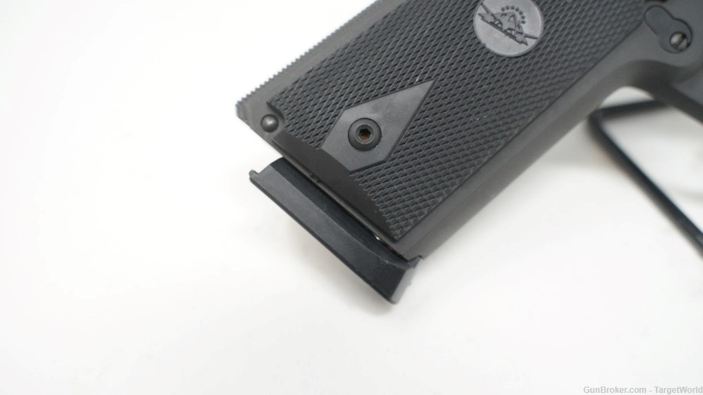ROCK ISLAND 1911 XT .22WMR 5" 14 ROUNDS MATTE BLACK (RIAYK51996)-img-3