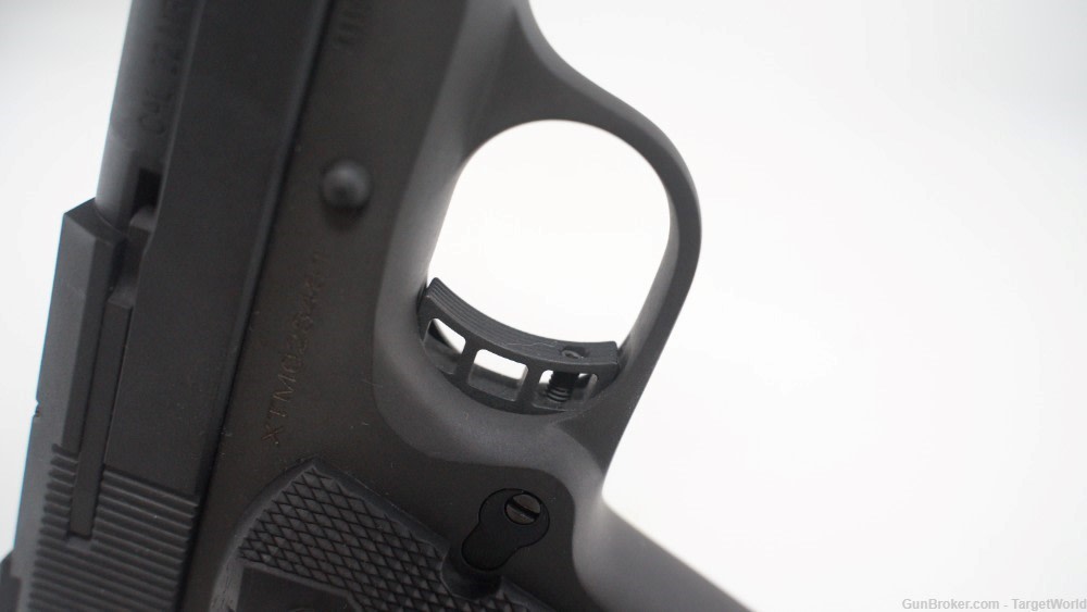 ROCK ISLAND 1911 XT .22WMR 5" 14 ROUNDS MATTE BLACK (RIAYK51996)-img-22