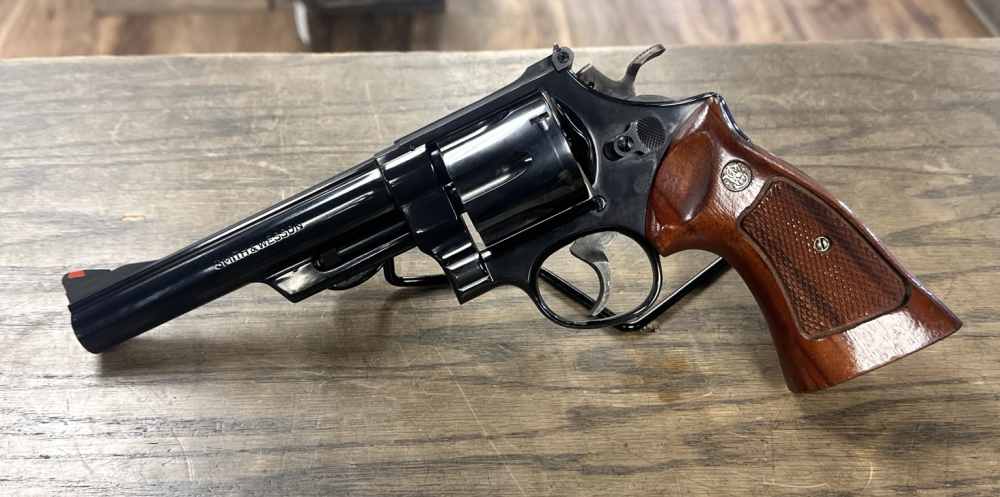 Smith & Wesson 25-5 .45 Colt 6" Blued 6 Shot Revolver 1981-img-0