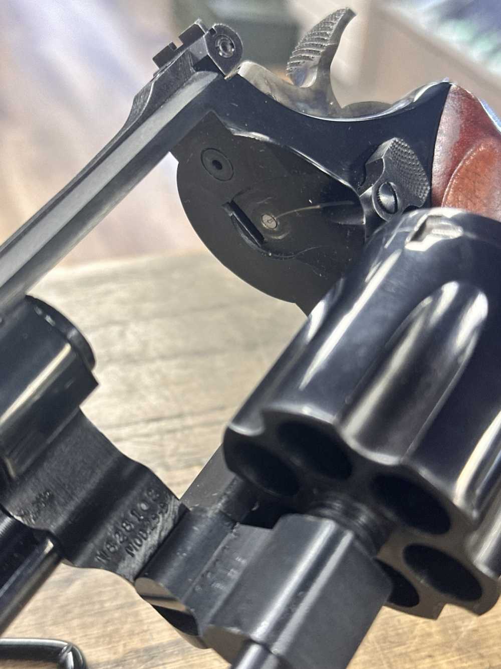 Smith & Wesson 25-5 .45 Colt 6" Blued 6 Shot Revolver 1981-img-8