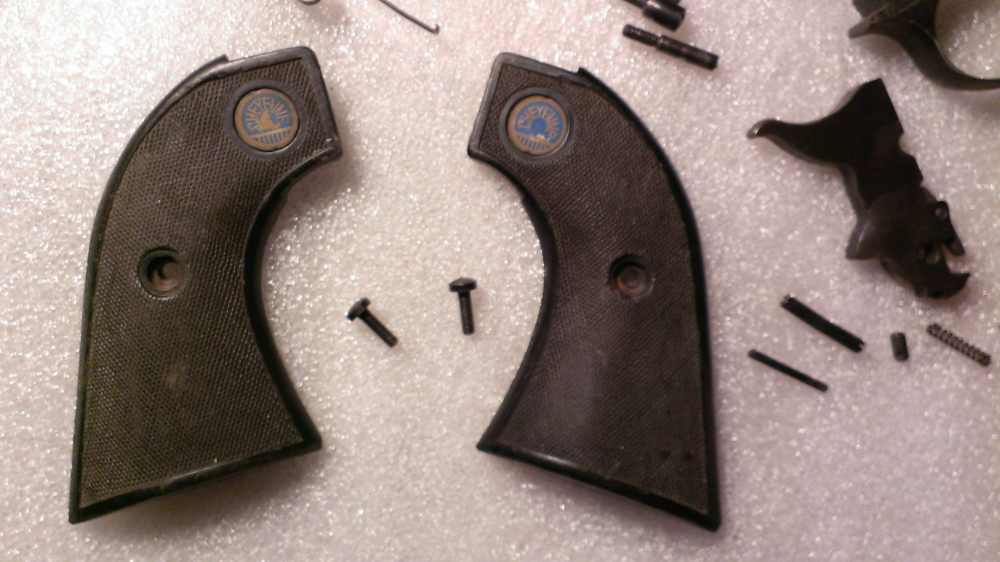 Dickson Cheyenne 22 WMR Repair Parts-img-2