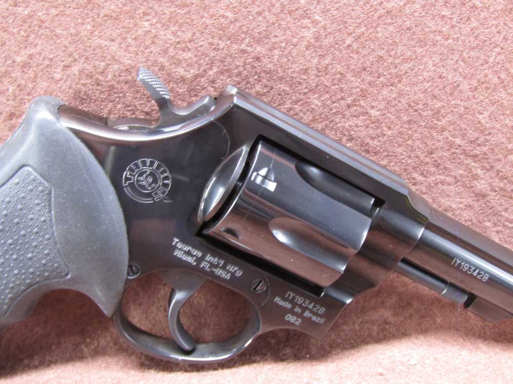 VERY NICE Taurus 82 38 SPL 6 Shot DA/SA 4" BRL VG Bore-img-2