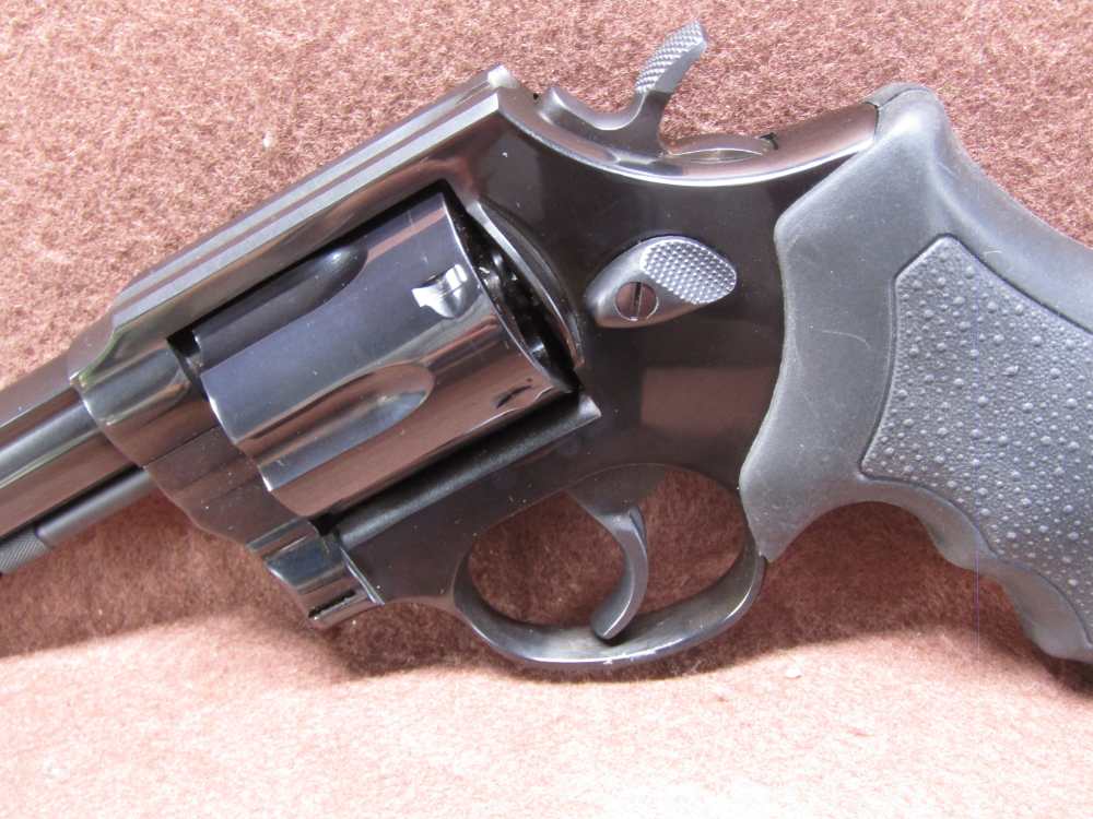 VERY NICE Taurus 82 38 SPL 6 Shot DA/SA 4" BRL VG Bore-img-9
