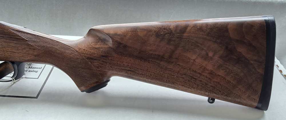 Kimber 84M Varmint 22-250 Deluxe Wood Stainless Fluted With Box -img-6