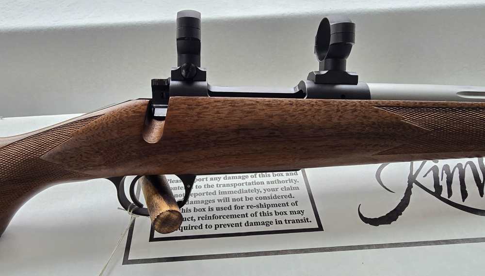 Kimber 84M Varmint 22-250 Deluxe Wood Stainless Fluted With Box -img-2
