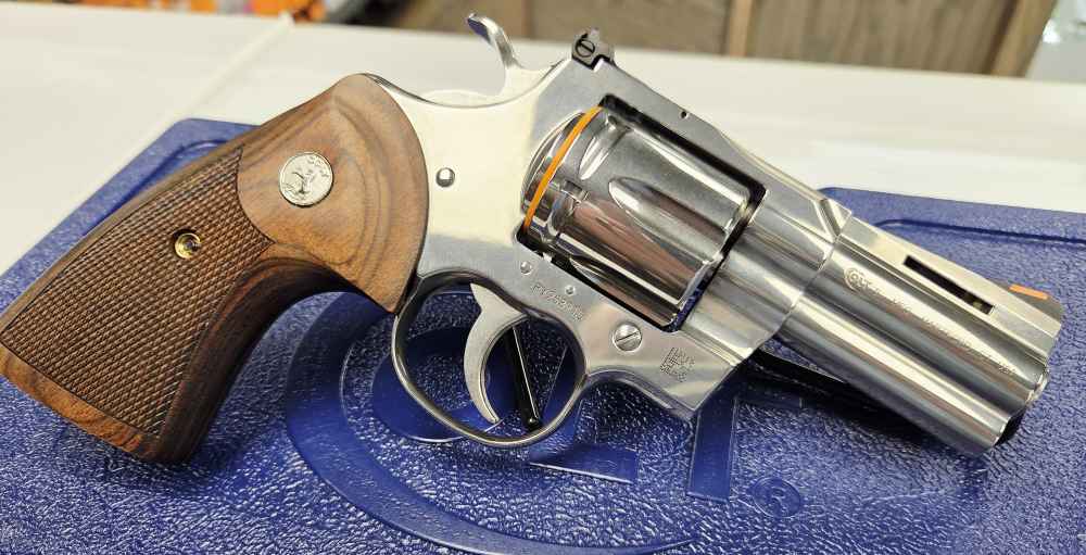 Colt Python SP3WTS .357 Magnum Revolver 3" 6-RD Stainless Walnut Grip-img-6