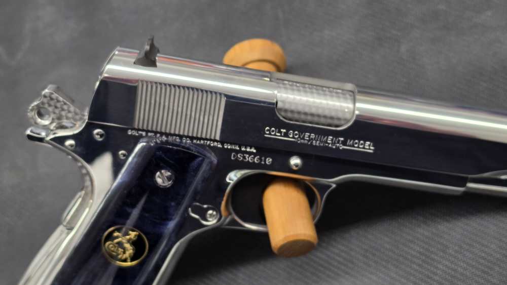 Colt Delta Elite MKIV 5" 10mm Bright Stainless Jeweled W/Case Unfired 2Mags-img-4