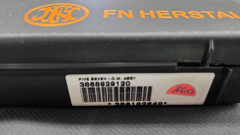 FNH FN Five Seven IOM W/ 3 Mags, Original Case -img-3