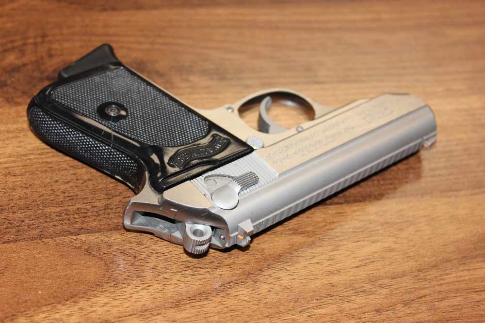 Interarms Walther PPK .380ACP pistol w/Two mags! Free Shipping!-img-9
