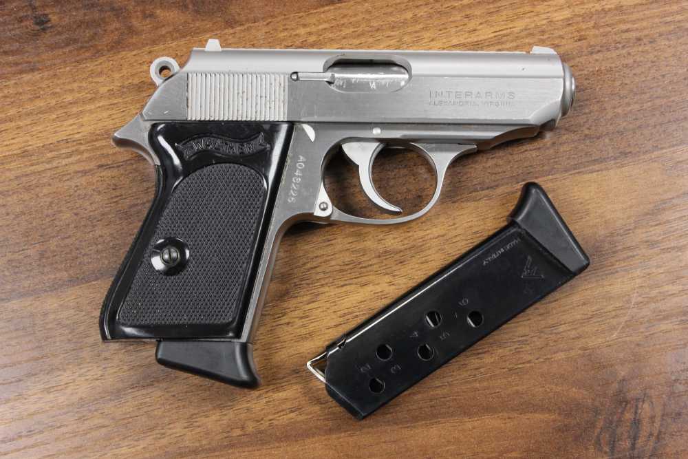 Interarms Walther PPK .380ACP pistol w/Two mags! Free Shipping!-img-0