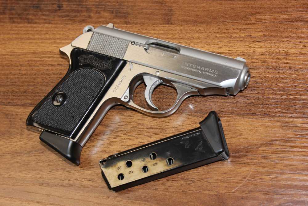 Interarms Walther PPK .380ACP pistol w/Two mags! Free Shipping!-img-3