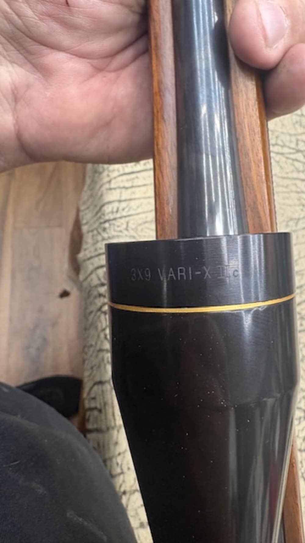 Ruger model 77 in 7 rem mag  24" barrel Leupold scope-img-4