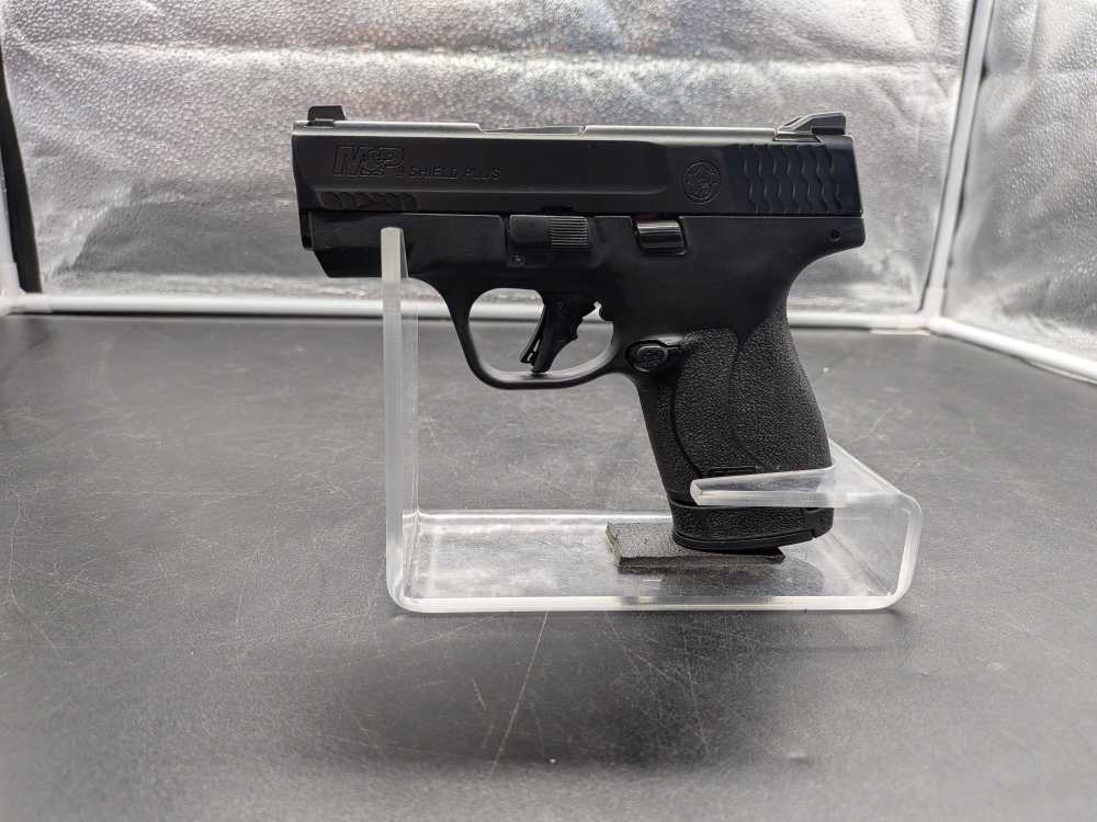 The Top Choice Carry Gun: The M&P Shield 9 Plus -img-1