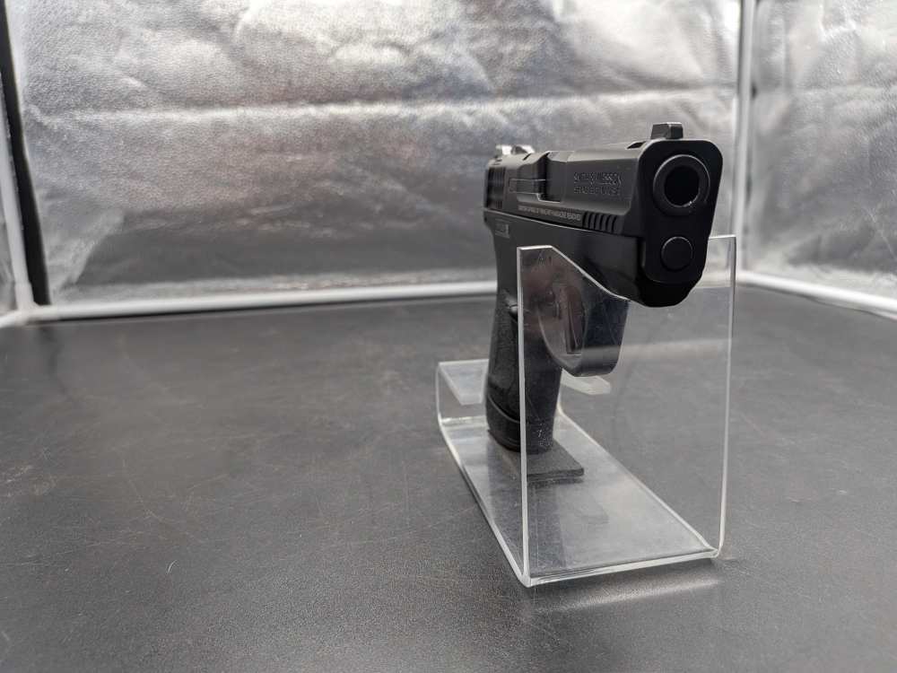 The Top Choice Carry Gun: The M&P Shield 9 Plus -img-3