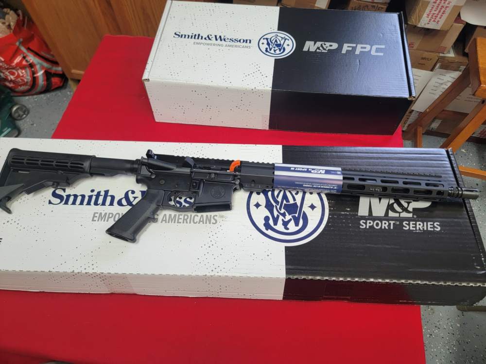 S&W M&P15 SPORT III 5.56 NATO 16'' 30-RD-img-1
