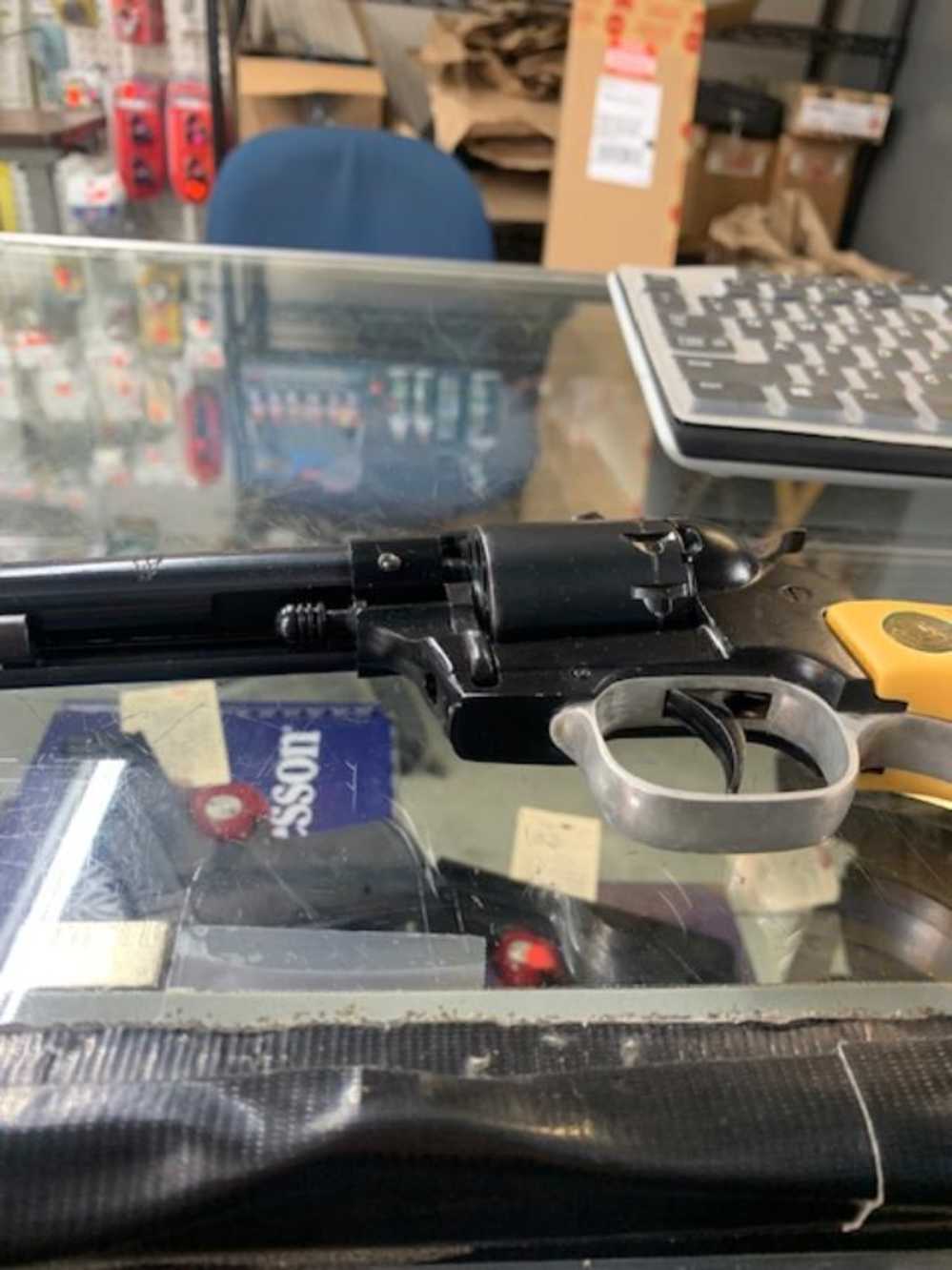 High Standard double nine 22 revolver-img-0