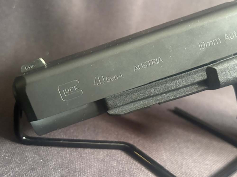 Glock 40 Gen 4 MOS 10mm Meprolight Red Dot and Iron Sights.-img-5