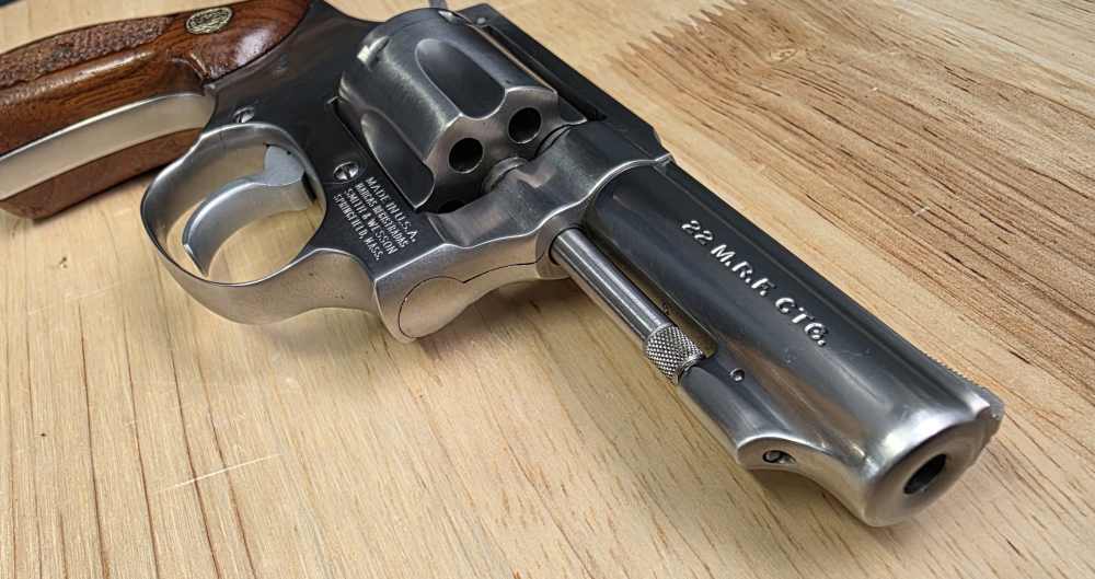 Smith & Wesson Model 650 .22 MRF W/ .22LR Cylinder & Original Box-img-8