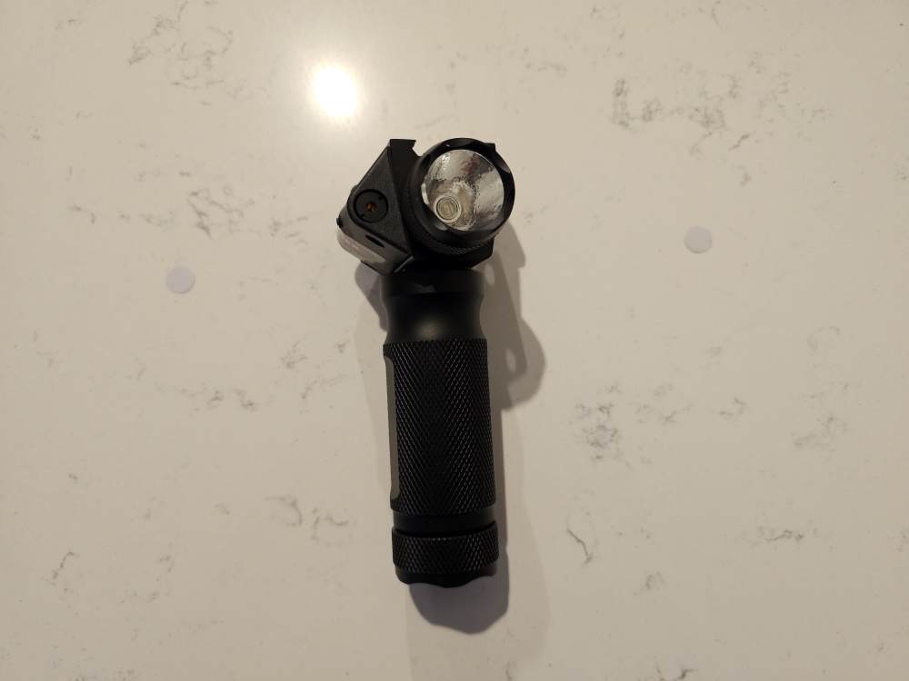 Tactical Vertical Foregrip Light/Laser (RED) W/Quick Mount    -img-1