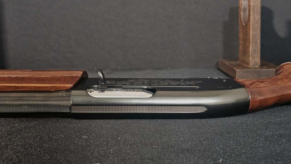 Remington 1100 12 Ga. 2 3/4'' Vent Rib White Diamond (No Pad) Shotgun-img-10
