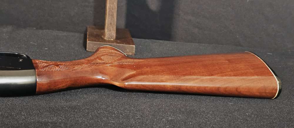 Remington 1100 12 Ga. 2 3/4'' Vent Rib White Diamond (No Pad) Shotgun-img-9