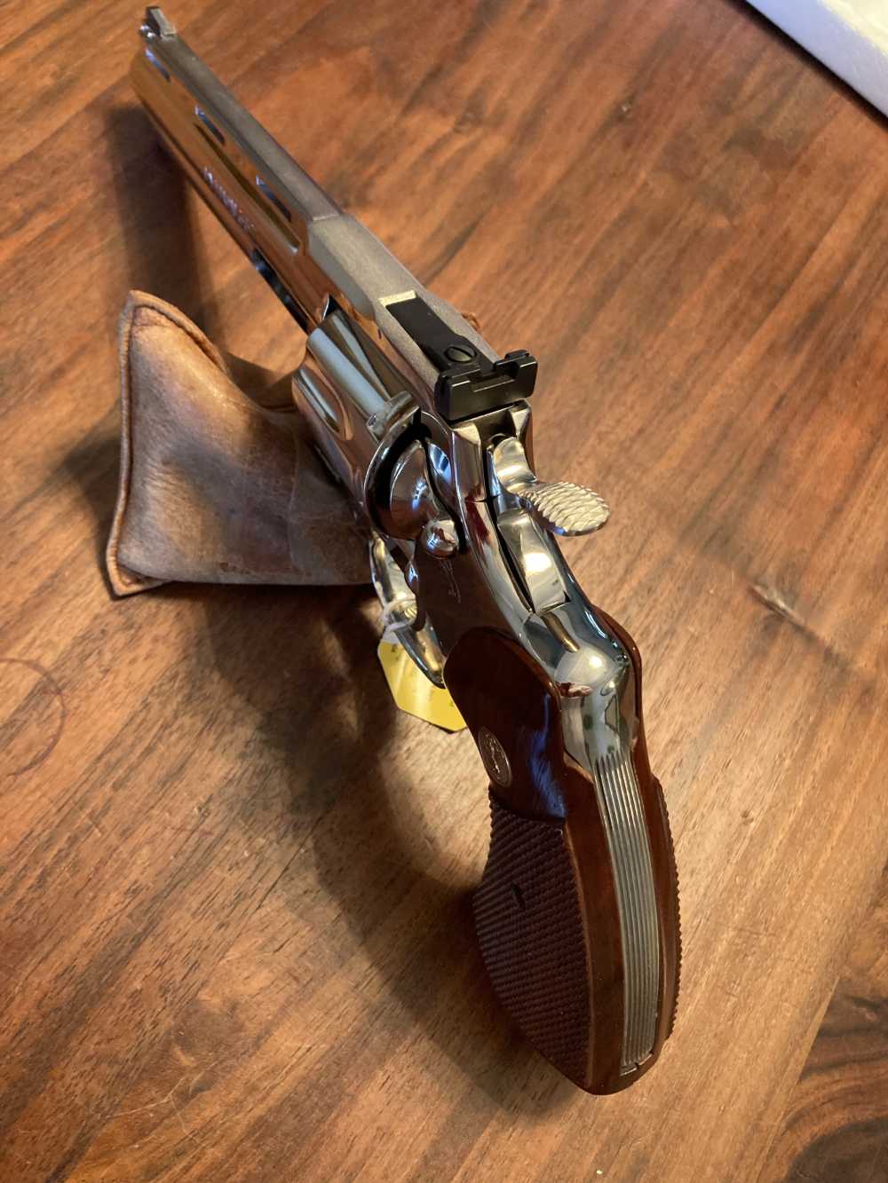 Colt Python .357 Mag 6” Nickel RARE 1st Gen. 1981 Colt Papers MINT NIB -img-23