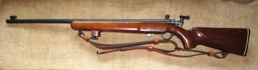 O.F. Mossberg 144 LSA .22 S-L-LR Target Rifle 25" Heavy BBL & Target Sights-img-1