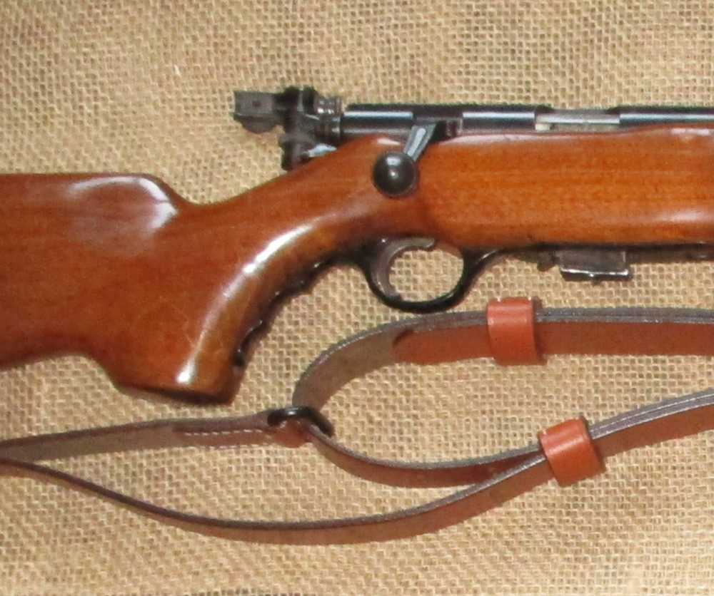 O.F. Mossberg 144 LSA .22 S-L-LR Target Rifle 25" Heavy BBL & Target Sights-img-3