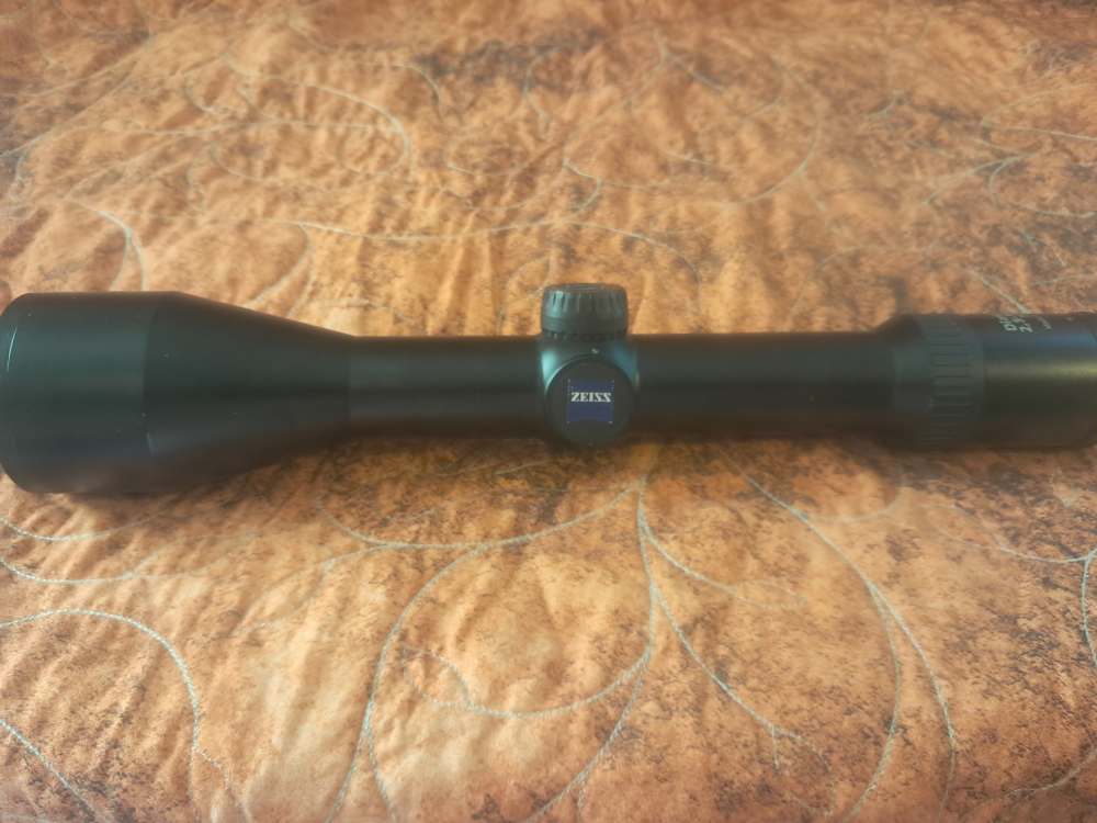 Zeiss Diavari V 2.5-10x50 T*  "Victory"-img-11