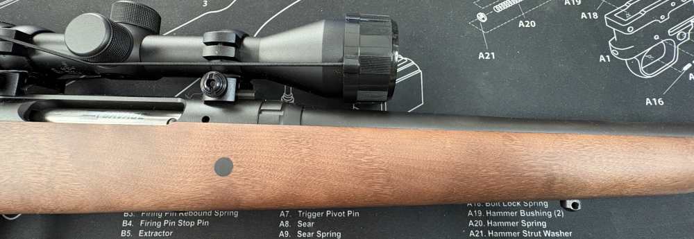 Savage Axis .270 - Weaver Scope - WOOD STOCK - BOLT ACTION - LIKE NEW-img-3