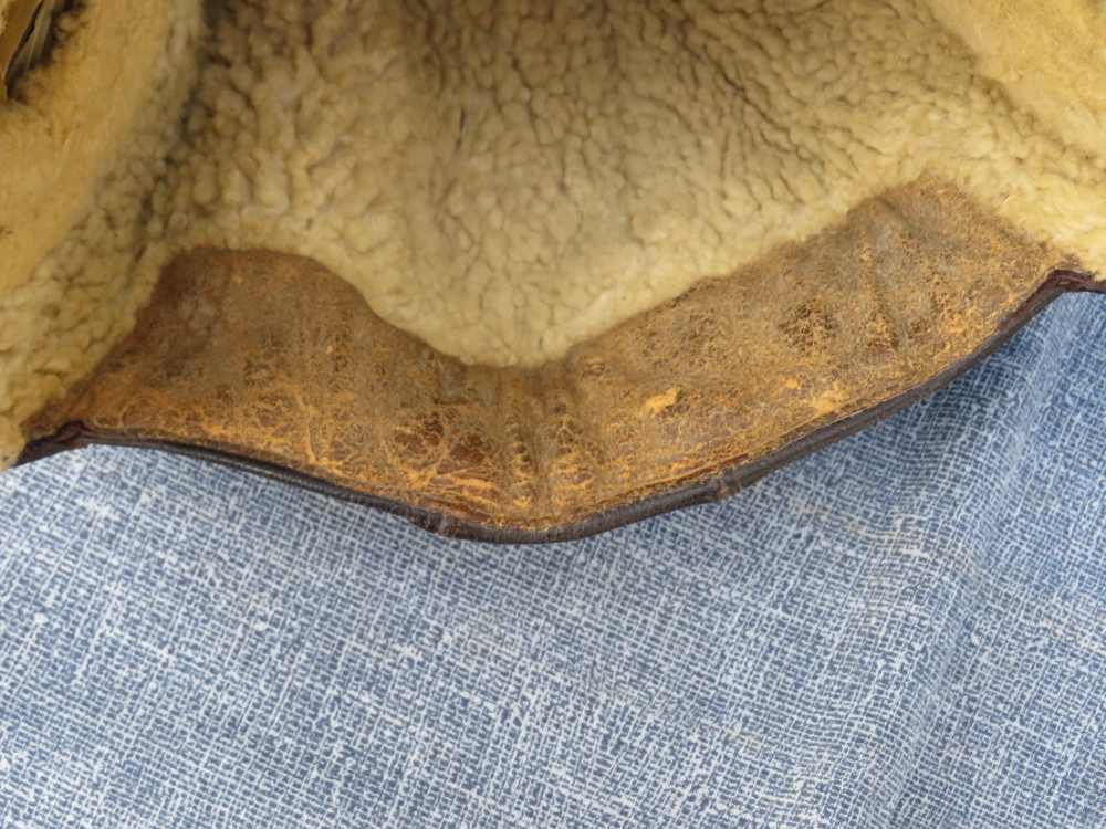 WWII GERMAN LUFTWAFFE LKpW 101 WINTER LEATHER FLIGHT HELMET w/ THROAT MIC-img-12
