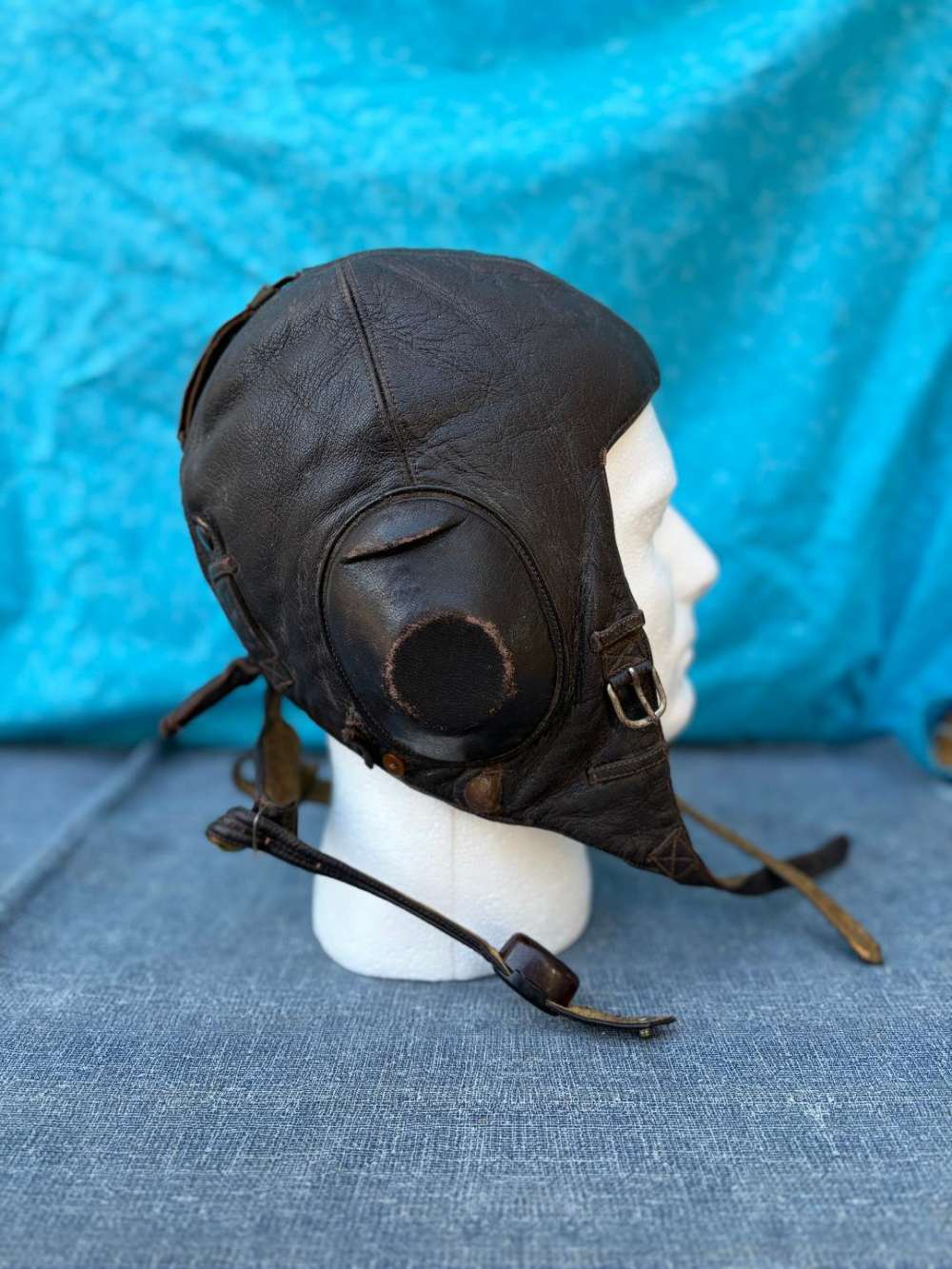 WWII GERMAN LUFTWAFFE LKpW 101 WINTER LEATHER FLIGHT HELMET w/ THROAT MIC-img-2