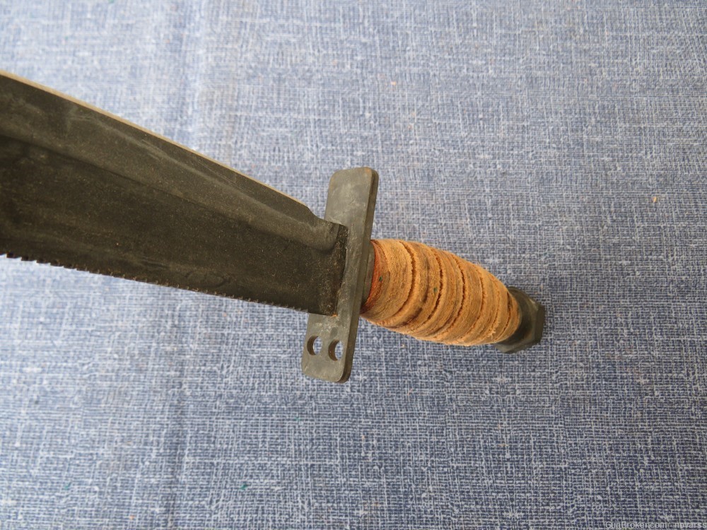 US PILOTS SURVIVAL KNIFE ONTARIO  w LEATHER SHEATH & STONE NOS #12-img-18