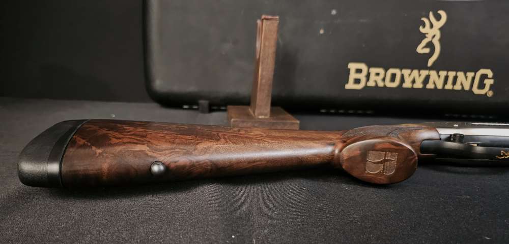 Browning Maxus II Ultimate 12 Ga. Shotgun-img-14