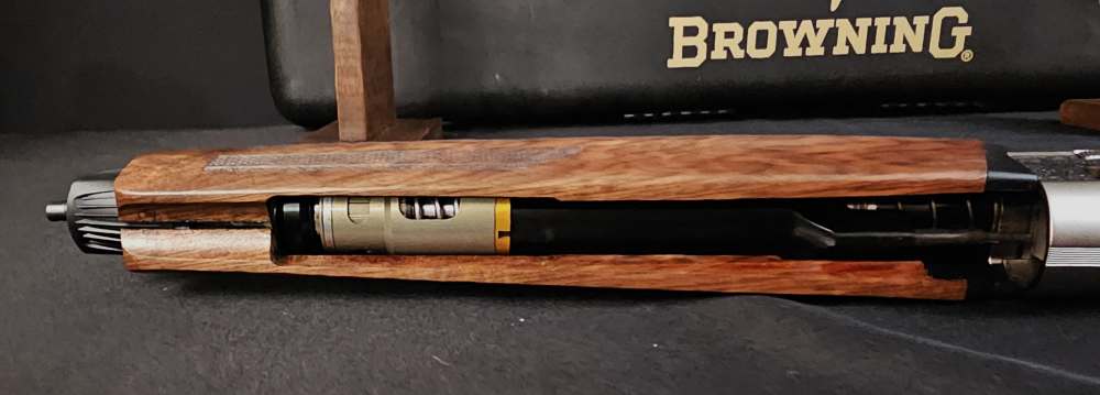 Browning Maxus II Ultimate 12 Ga. Shotgun-img-9
