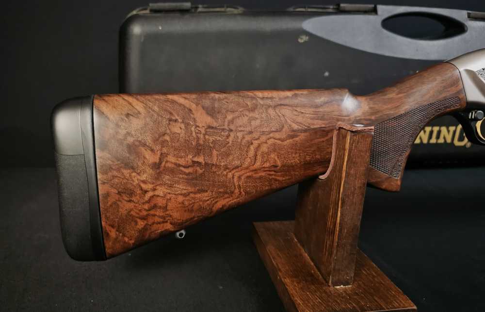 Browning Maxus II Ultimate 12 Ga. Shotgun-img-10