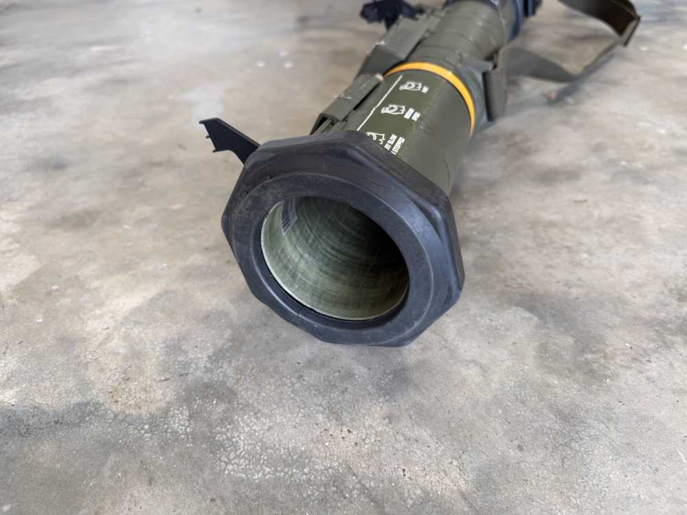AT4 M136 Inert Rocket Launcher Tube -img-11