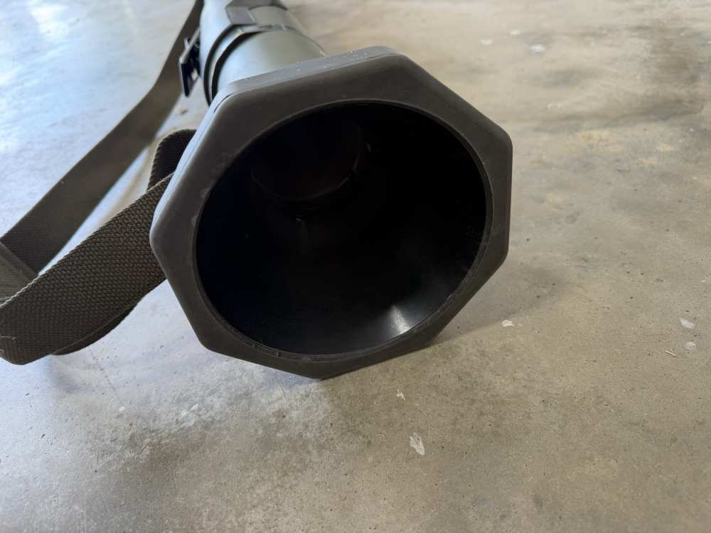 AT4 M136 Inert Rocket Launcher Tube -img-10