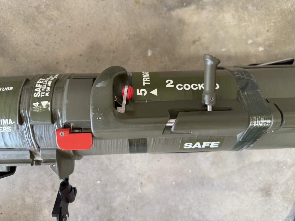 AT4 M136 Inert Rocket Launcher Tube -img-12