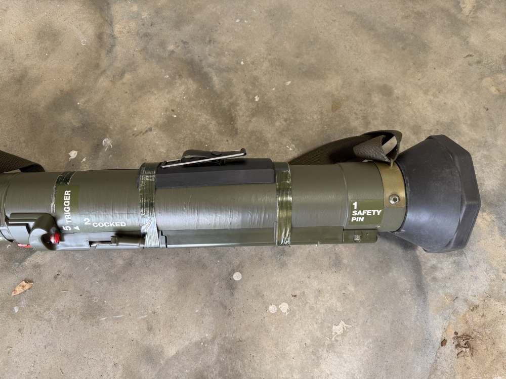 AT4 M136 Inert Rocket Launcher Tube -img-4