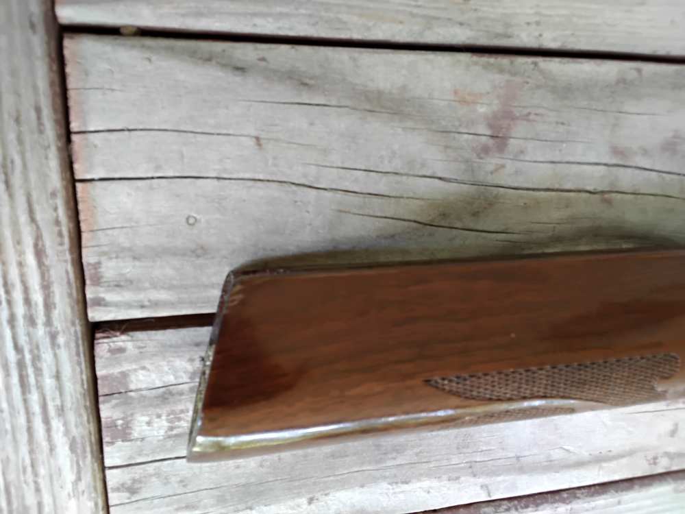 Remington 1100 Forearm Stock, 20ga 0.90" has repairable crack, 11 5/8" -img-6