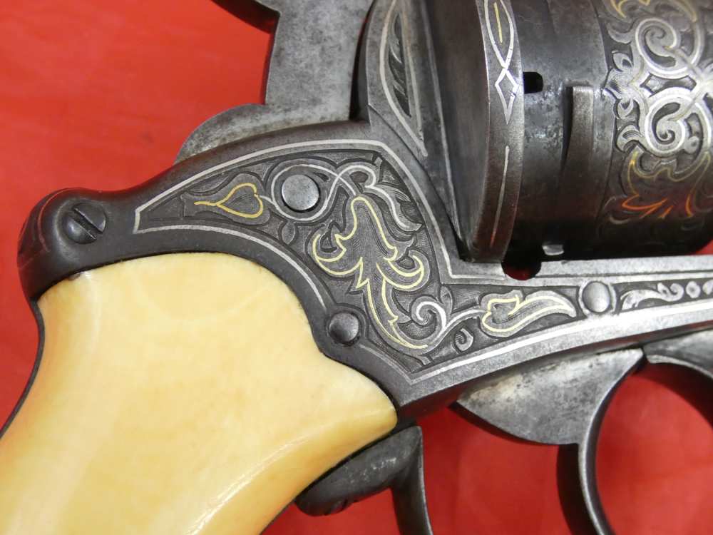 ANTIQUE BELGIUM PINFIRE CASED REVOLVER ENGRAVED GOLD / SILVER 100% complete-img-17