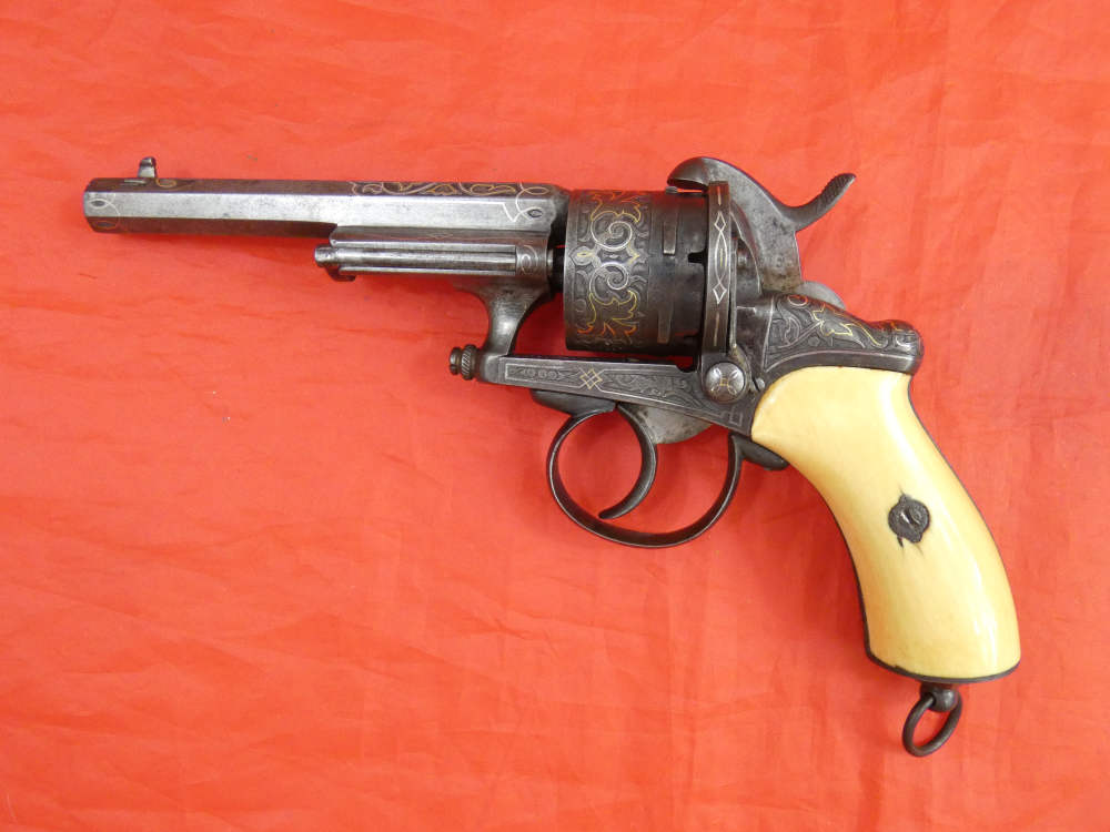 ANTIQUE BELGIUM PINFIRE CASED REVOLVER ENGRAVED GOLD / SILVER 100% complete-img-8