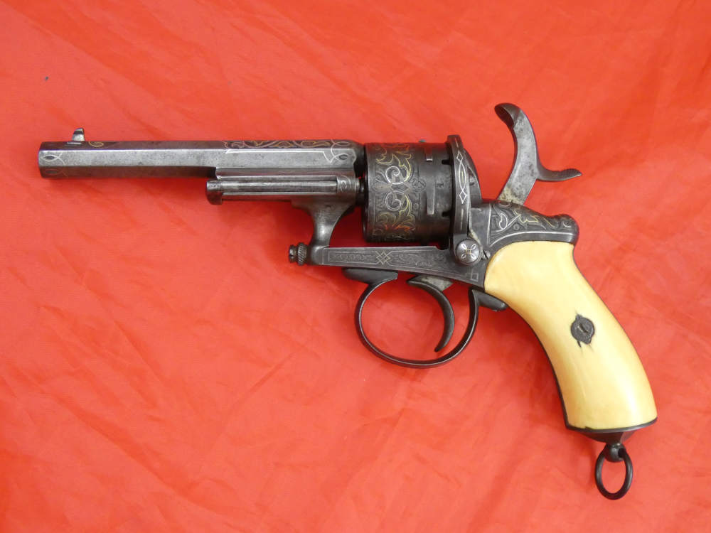 ANTIQUE BELGIUM PINFIRE CASED REVOLVER ENGRAVED GOLD / SILVER 100% complete-img-10